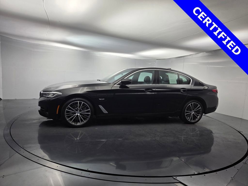 Certified 2023 BMW 530e 530e iPerformance w/ Premium Package image 6