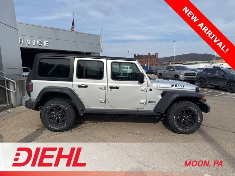 Used 2023 Jeep Wrangler Unlimited w/ Cold Weather Group AWD/4WD image 6