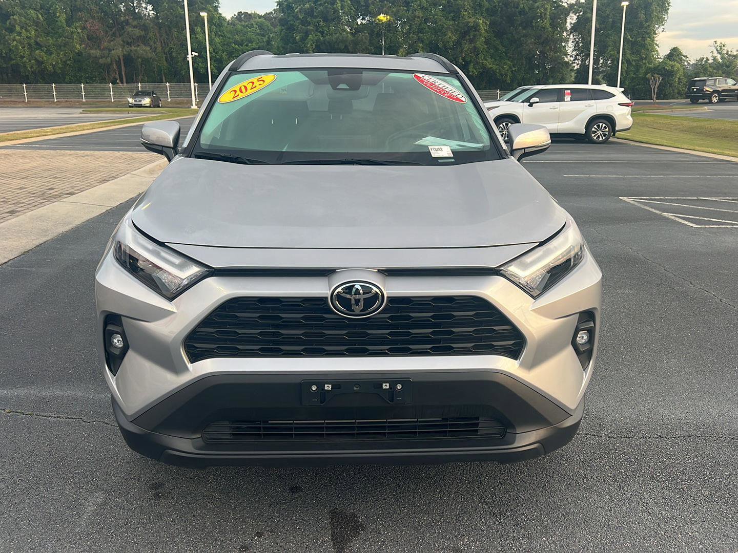 Certified 2025 Toyota RAV4 XLE Premium image 9