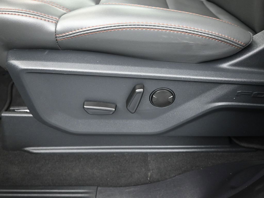 Certified 2025 Ford Expedition Active AWD/4WD image 20
