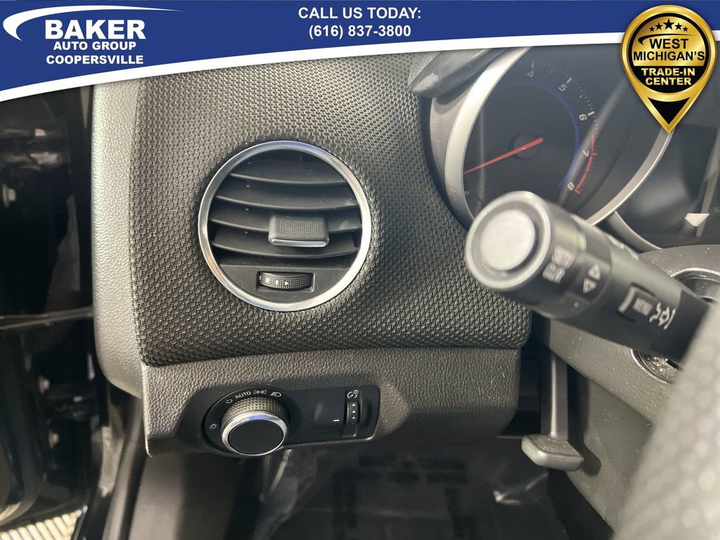 Used 2015 Chevrolet Cruze LT w/ Sun And Sound Package image 15