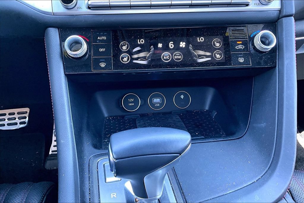 Used 2024 Genesis G70 3.3T Advanced RWD image 12