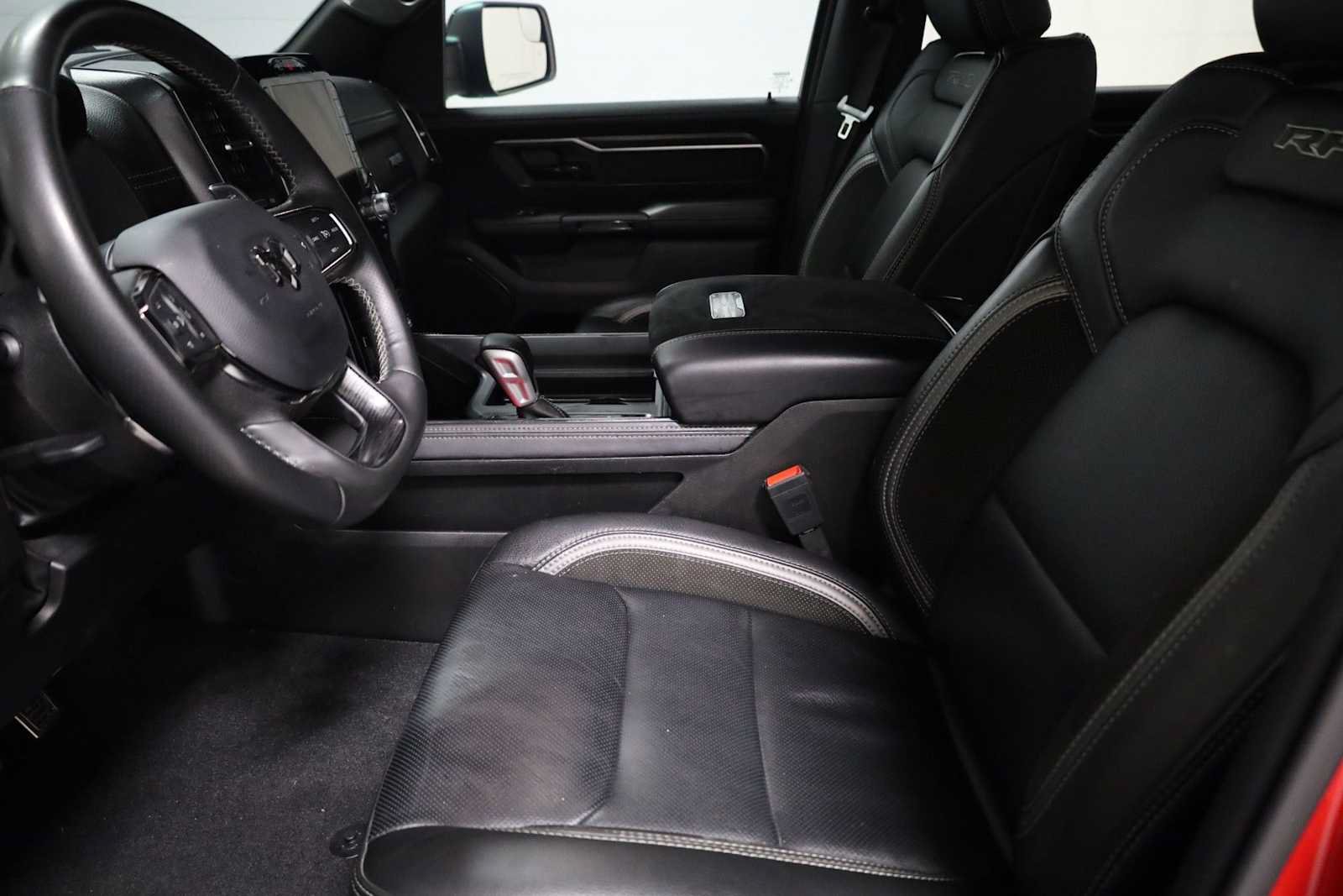 Used 2025 RAM 1500 RHO AWD/4WD image 5