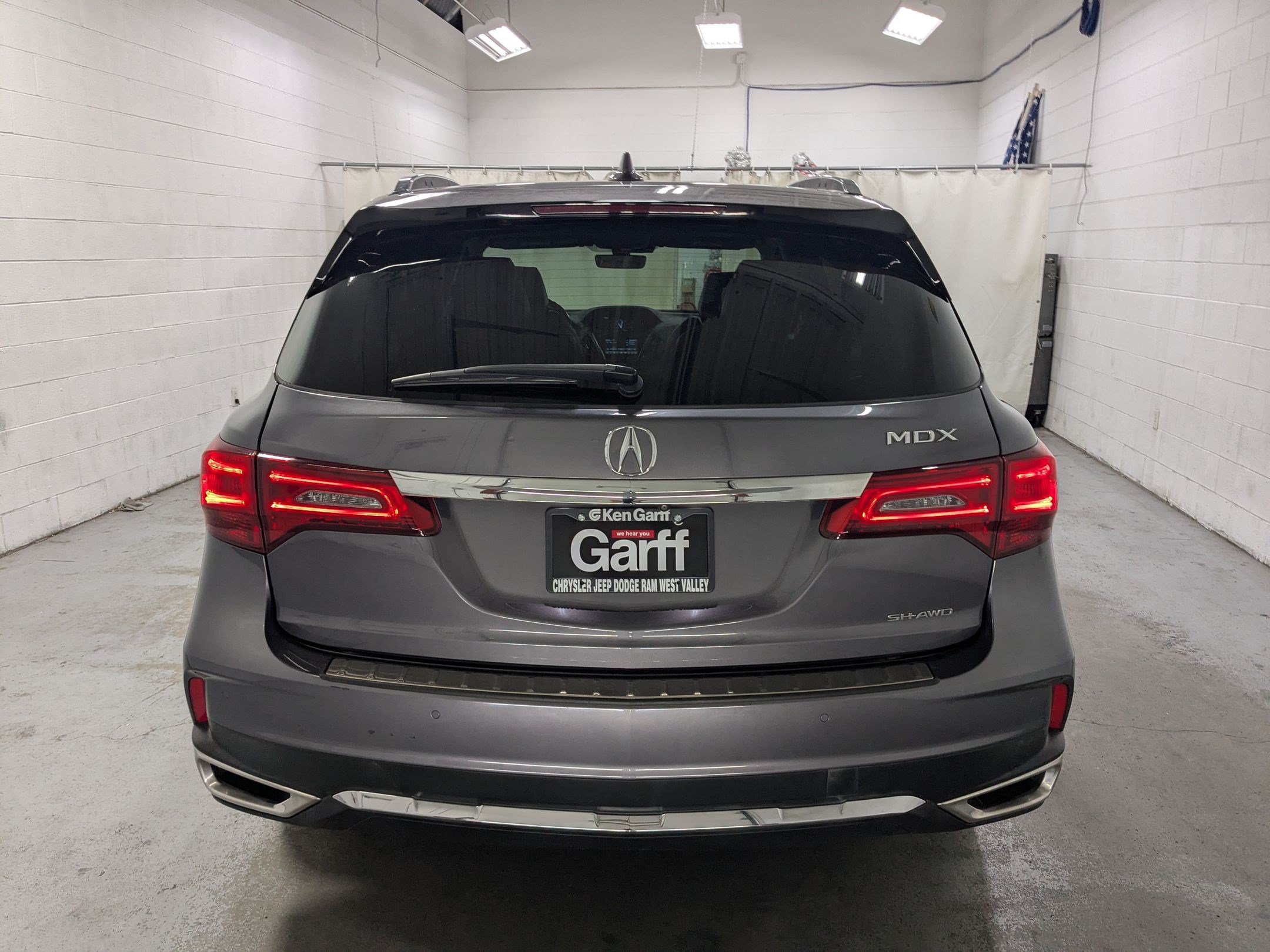 Used 2018 Acura MDX SH-AWD w/ Advance Package image 8