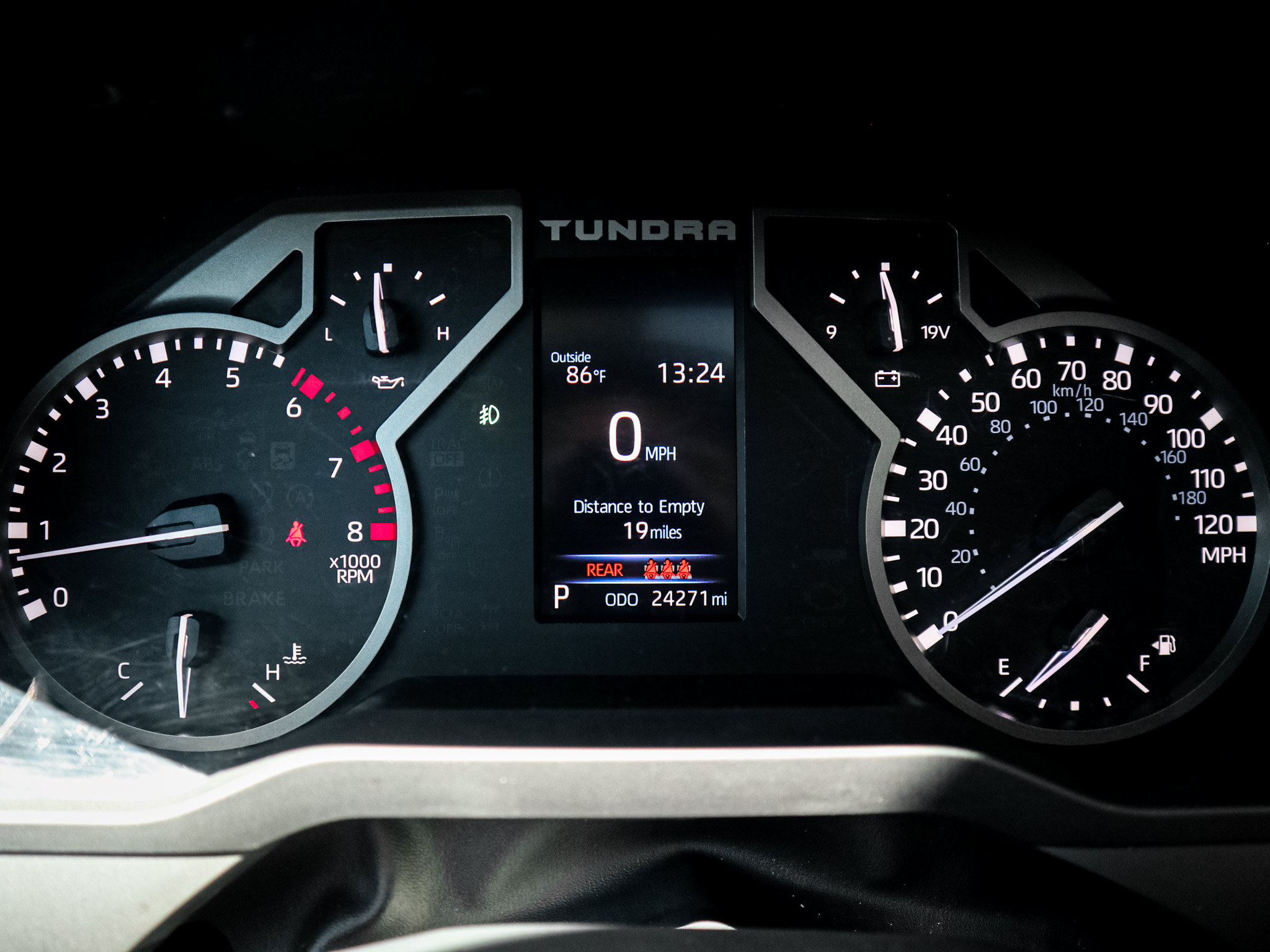 Used 2023 Toyota Tundra Limited AWD/4WD image 21