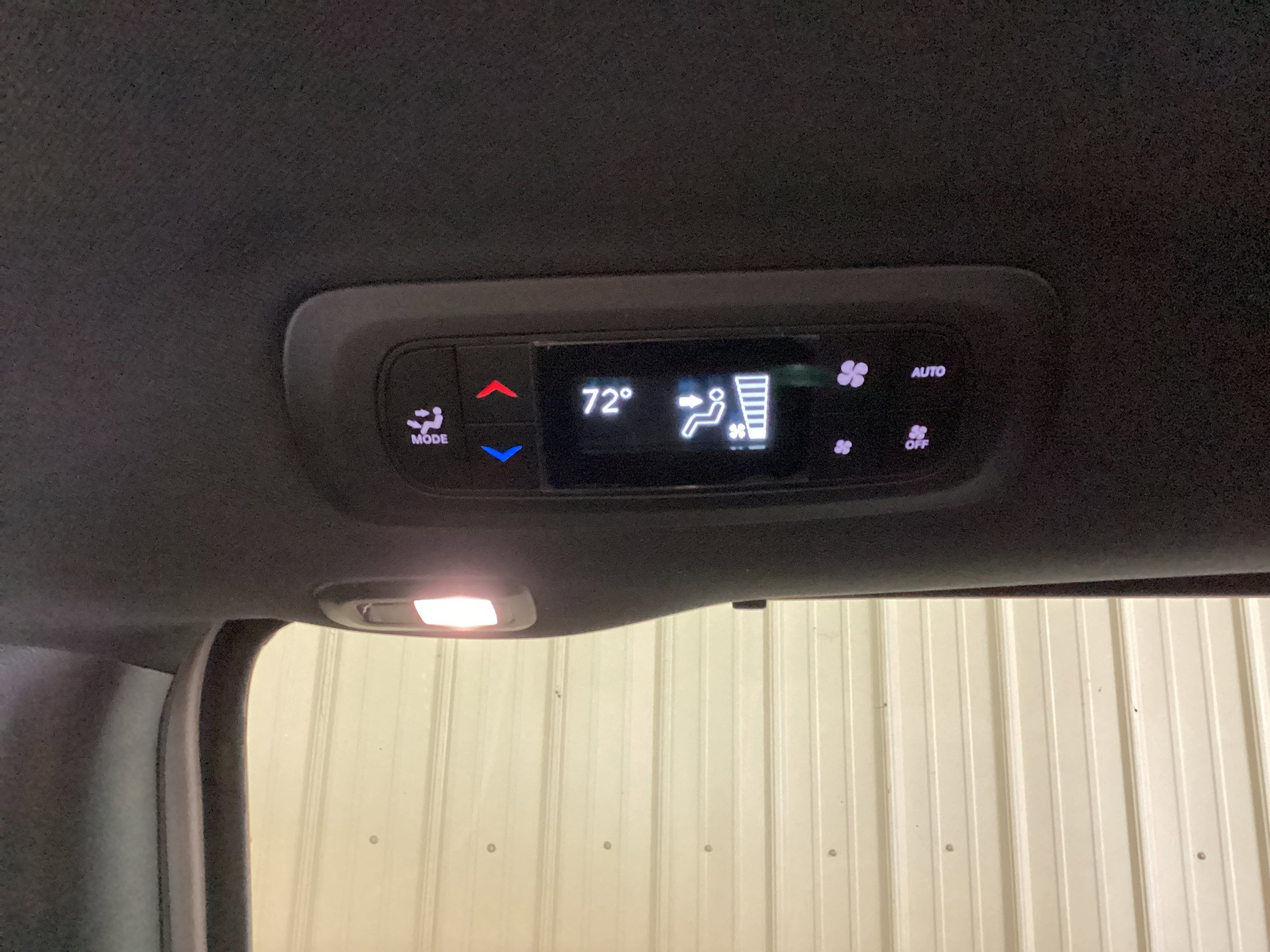New 2026 Chrysler Pacifica Limited w/ S Appearance Package AWD/4WD image 37
