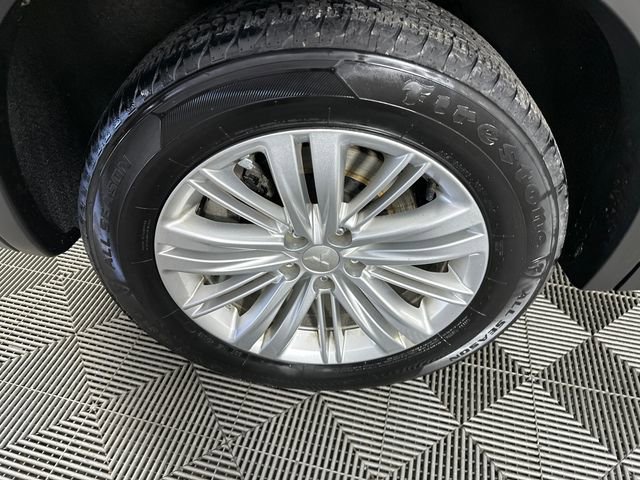 Used 2022 Mitsubishi Outlander ES image 9