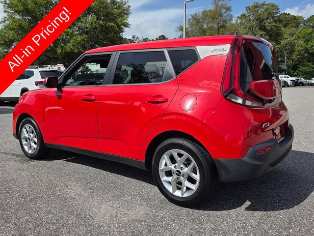 Used 2022 Kia Soul LX w/ Technology Package FWD image 3
