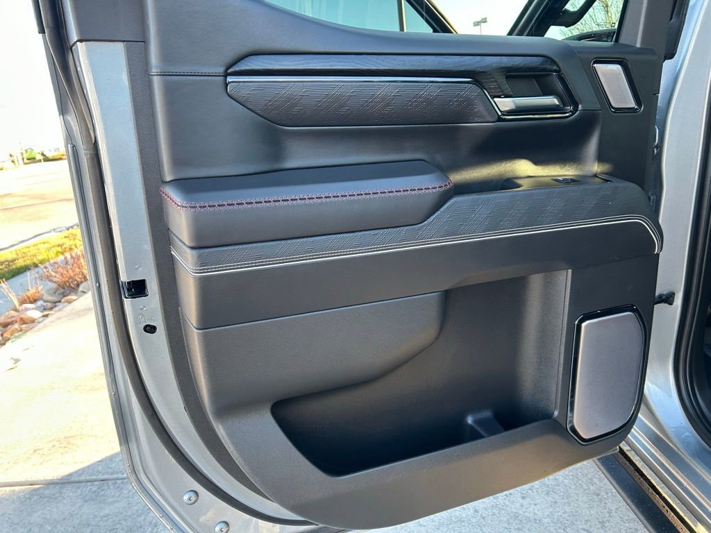 Used 2023 GMC Sierra 1500 AT4X w/ AT4X AEV Edition image 26