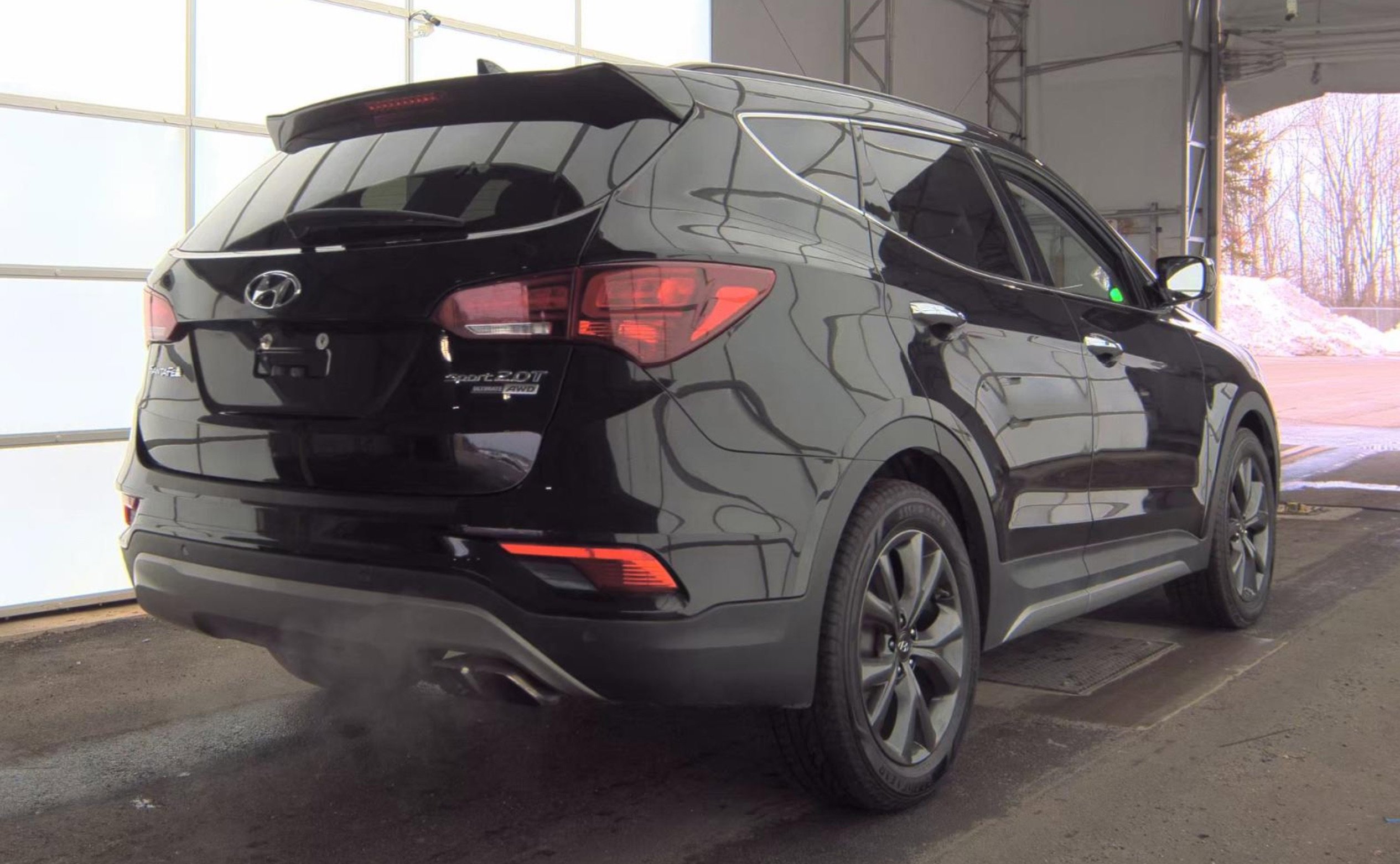 Used 2017 Hyundai Santa Fe Sport image 4