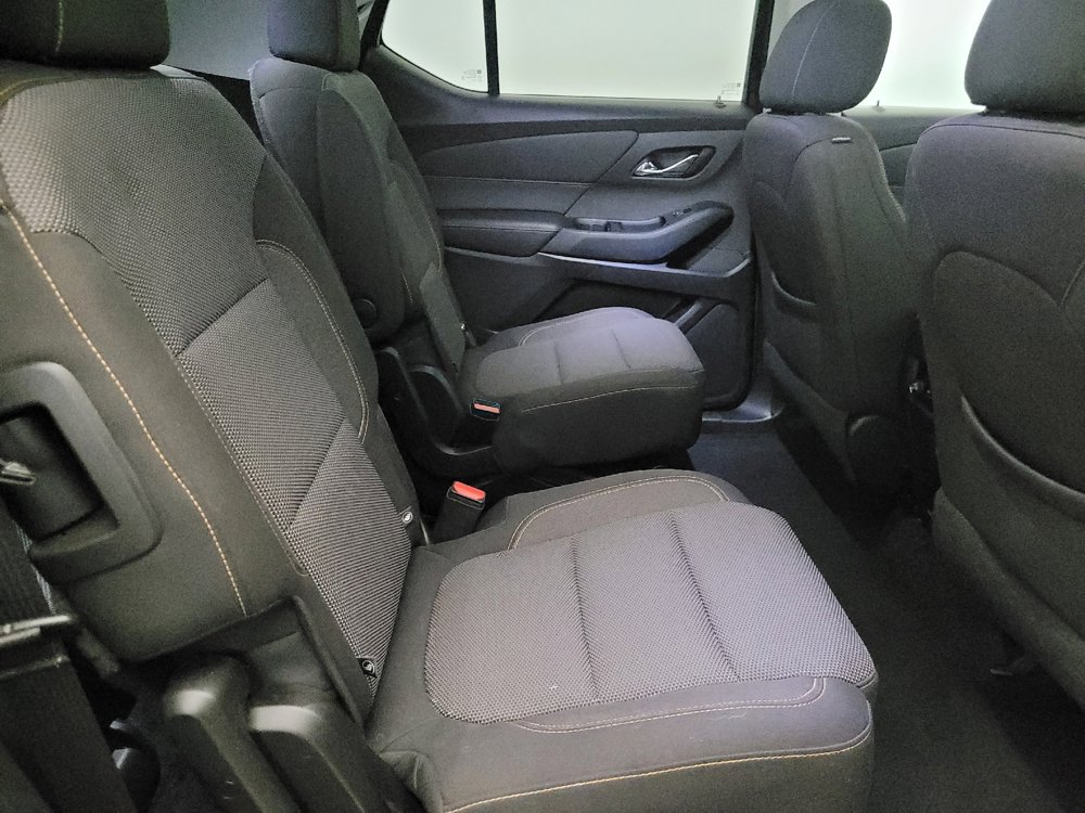 Used 2019 Chevrolet Traverse LT image 19