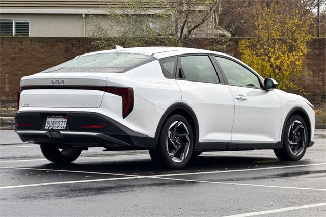 Certified 2025 Kia K4 EX image 5