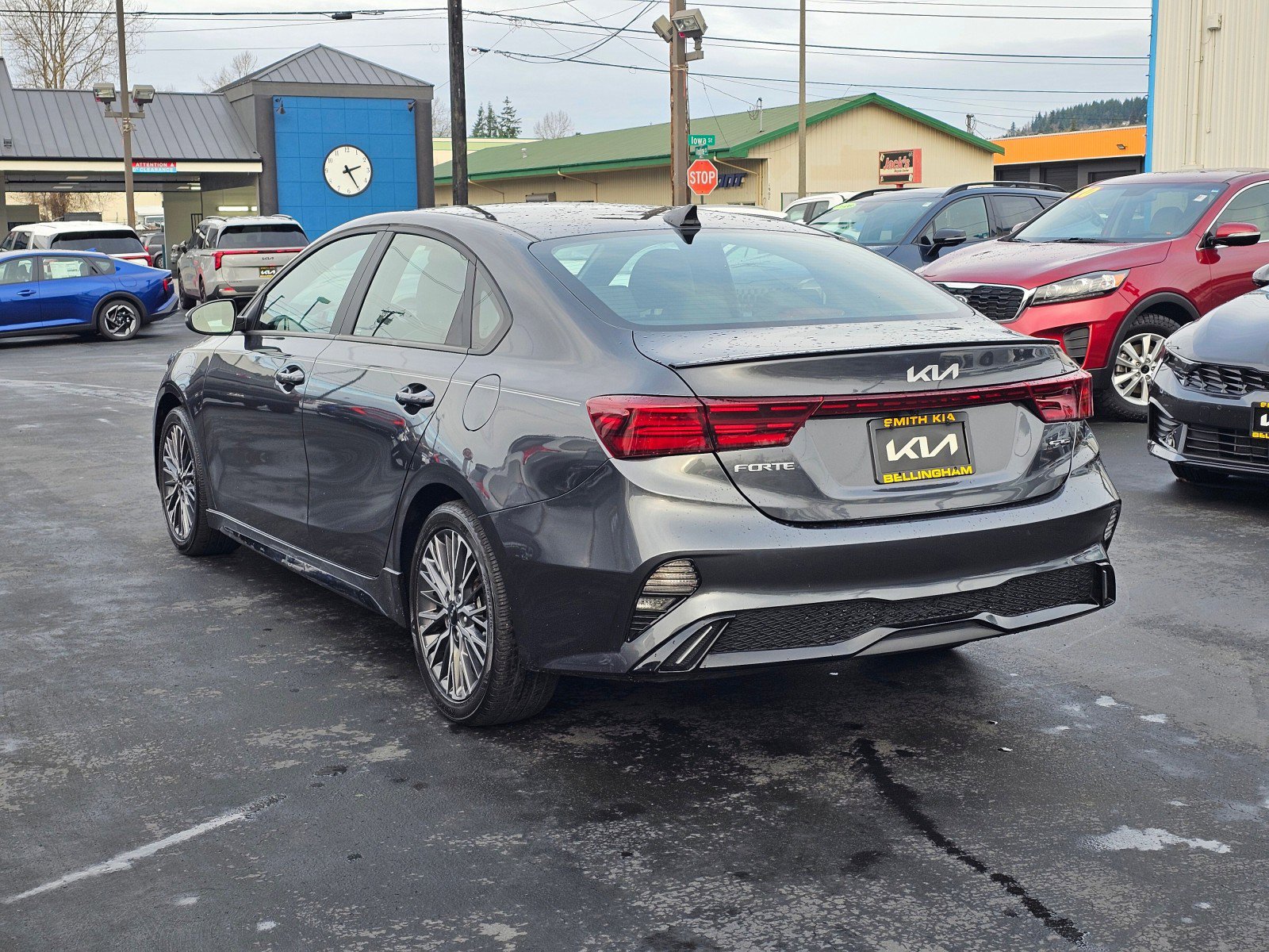 Used 2022 Kia Forte GT-Line w/ GT-Line Premium Package image 5