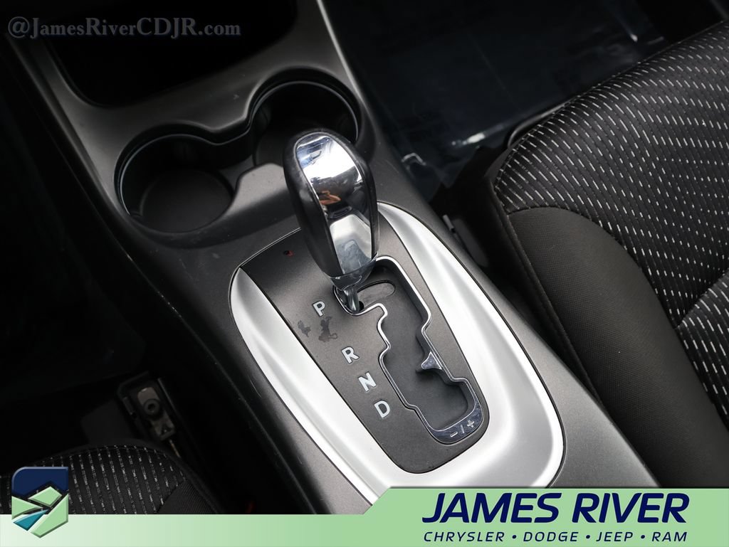 Used 2019 Dodge Journey SE w/ Premium Group FWD image 38