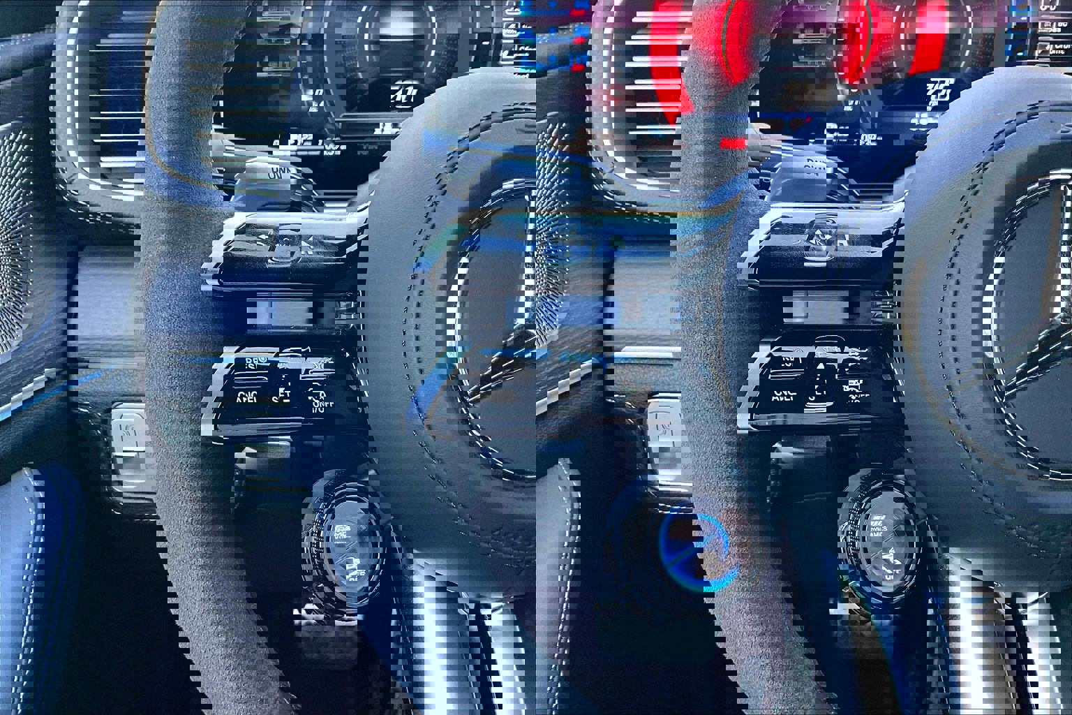 Used 2024 Mercedes-Benz GLE 53 AMG 4MATIC Coupe image 23