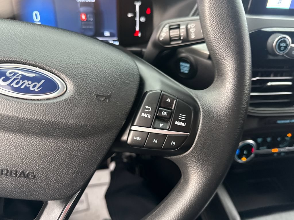 Used 2025 Ford Escape Active AWD/4WD image 37