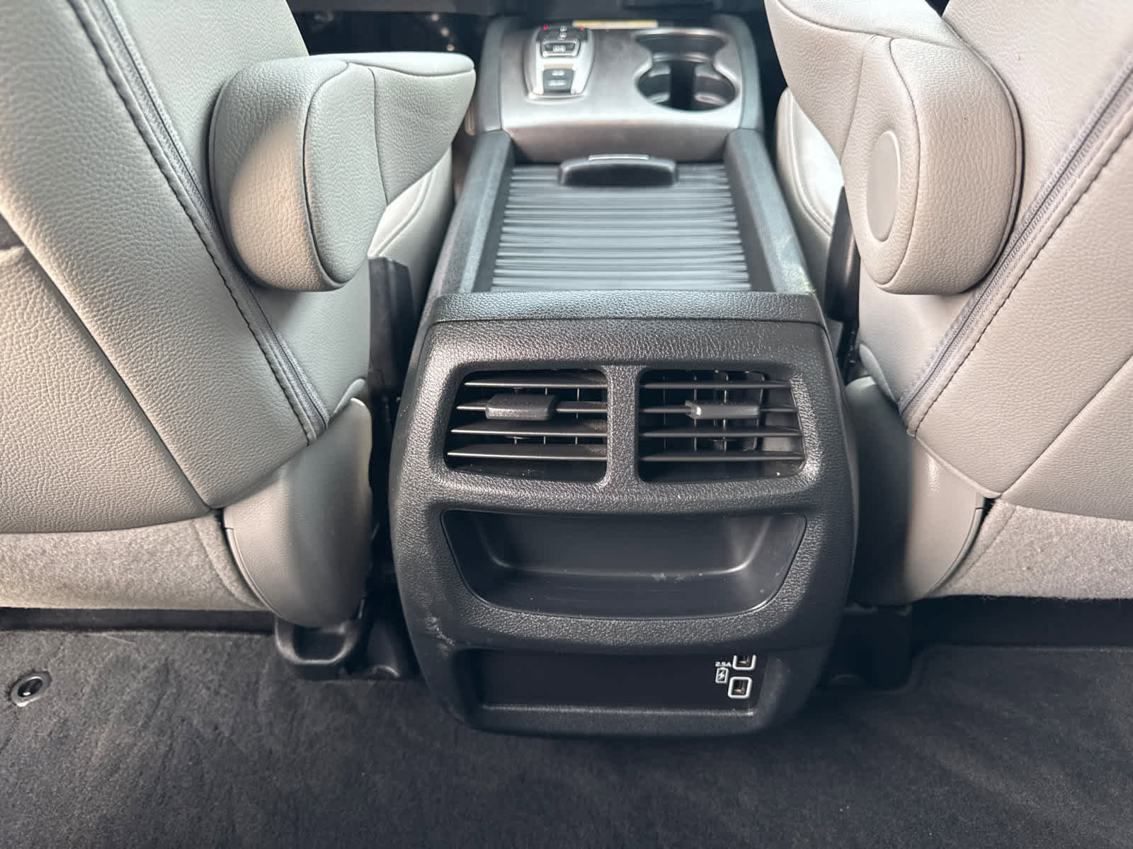 Used 2023 Honda Passport EX-L image 33