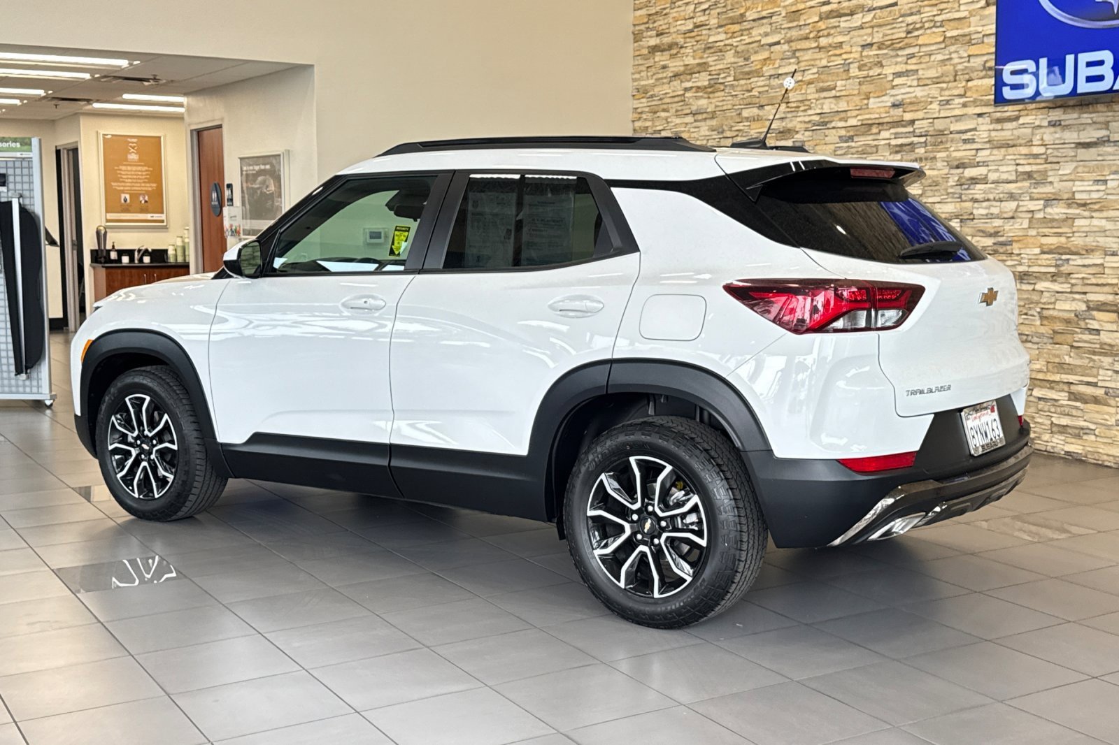 Used 2022 Chevrolet TrailBlazer ACTIV image 3