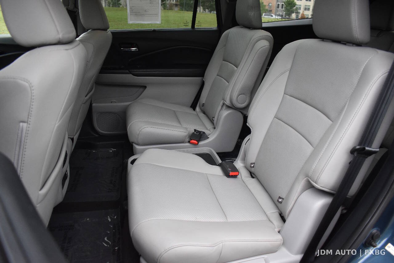 Used 2016 Honda Pilot Elite image 16