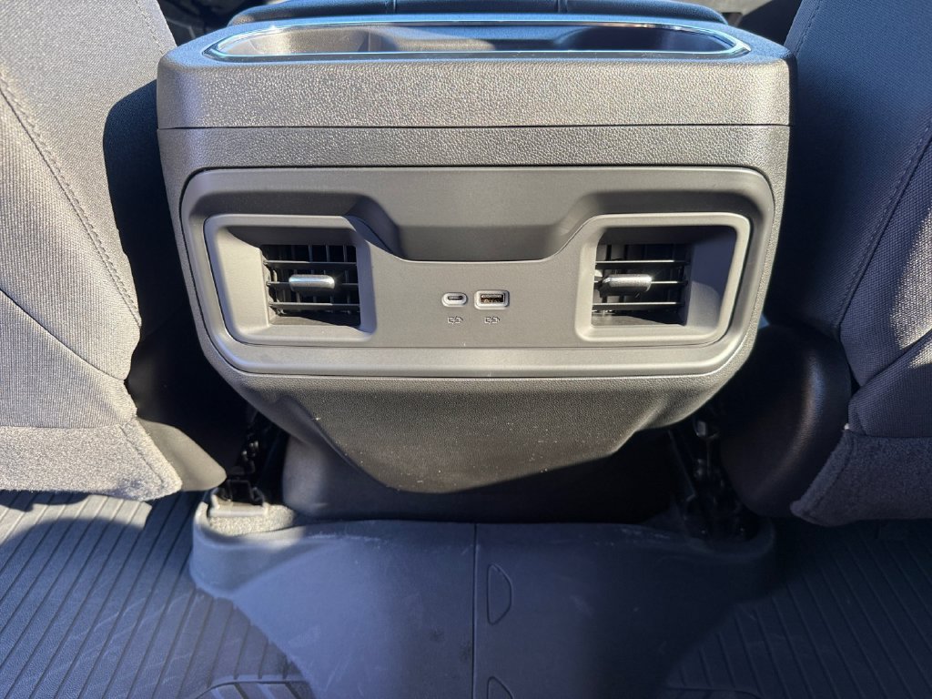 Used 2025 Chevrolet Silverado 1500 RST w/ Z71 Off-Road Package AWD/4WD image 16