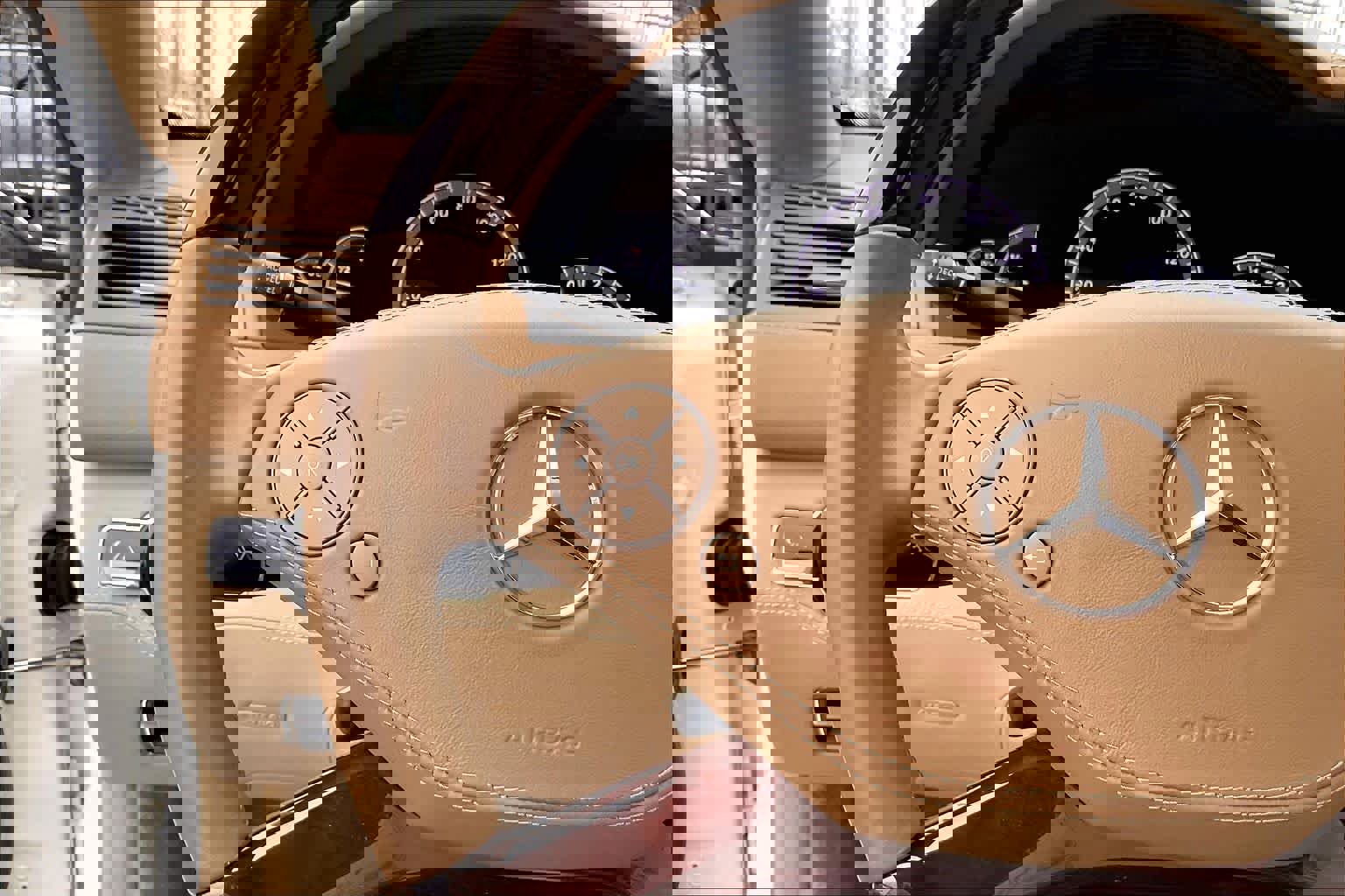 Used 2014 Mercedes-Benz CL 550 4MATIC image 20