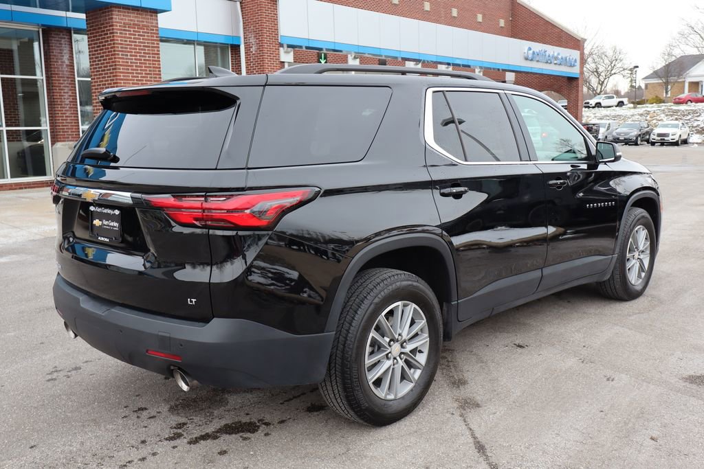 Used 2023 Chevrolet Traverse LT image 34