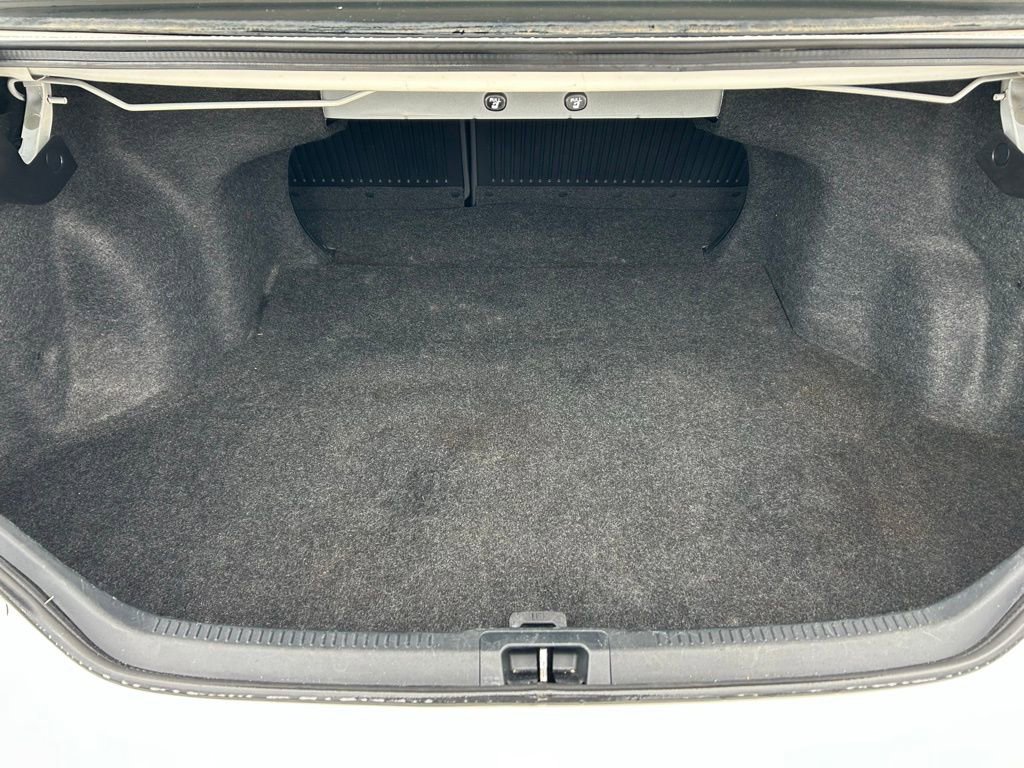 Used 2016 Toyota Camry SE image 26