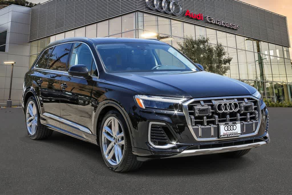 Used 2025 Audi Q7 3.0T Premium Plus w/ Premium Plus Package AWD/4WD image 5