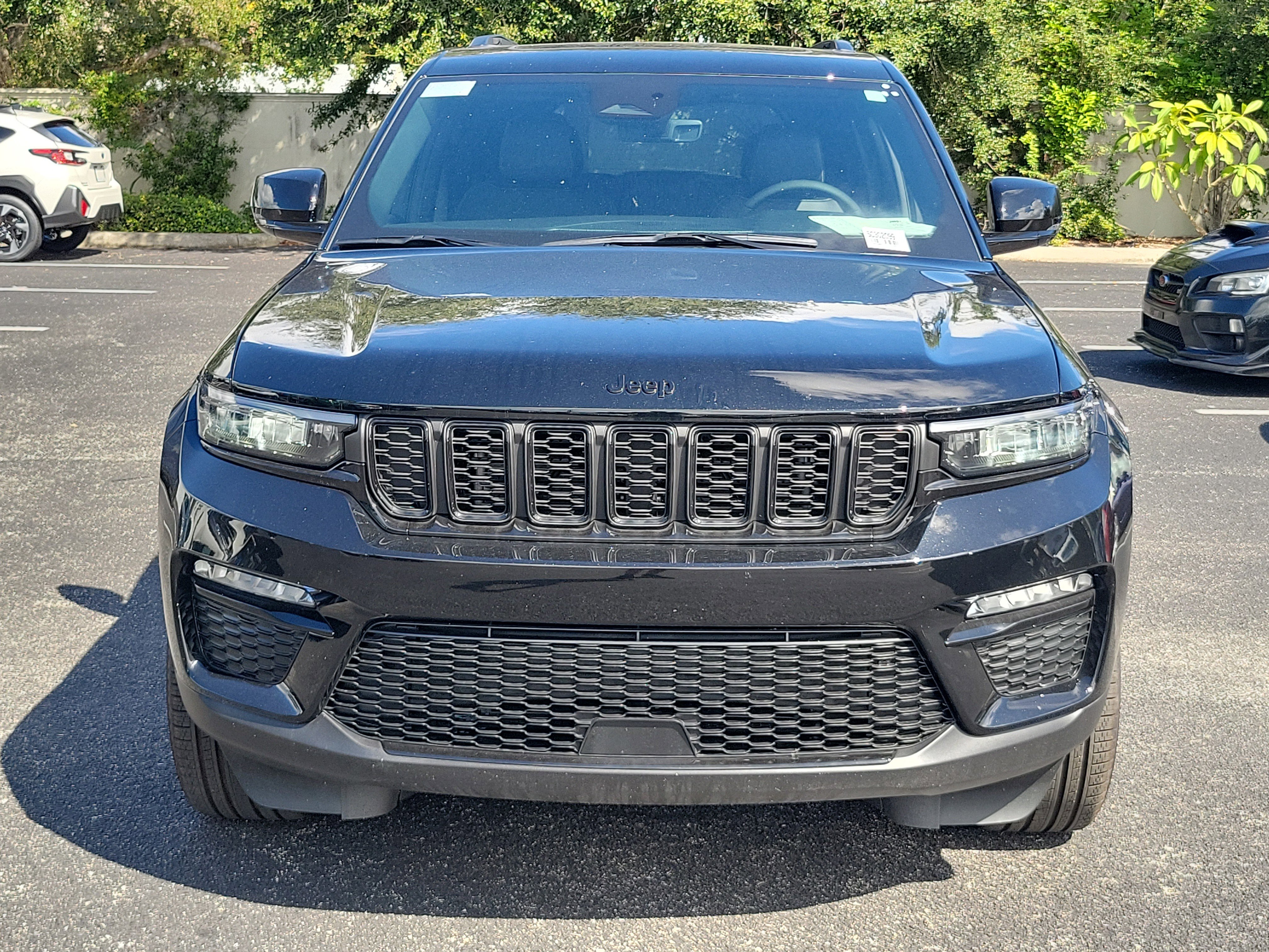 New 2025 Jeep Grand Cherokee Limited w/ Black Appearance Package image 2