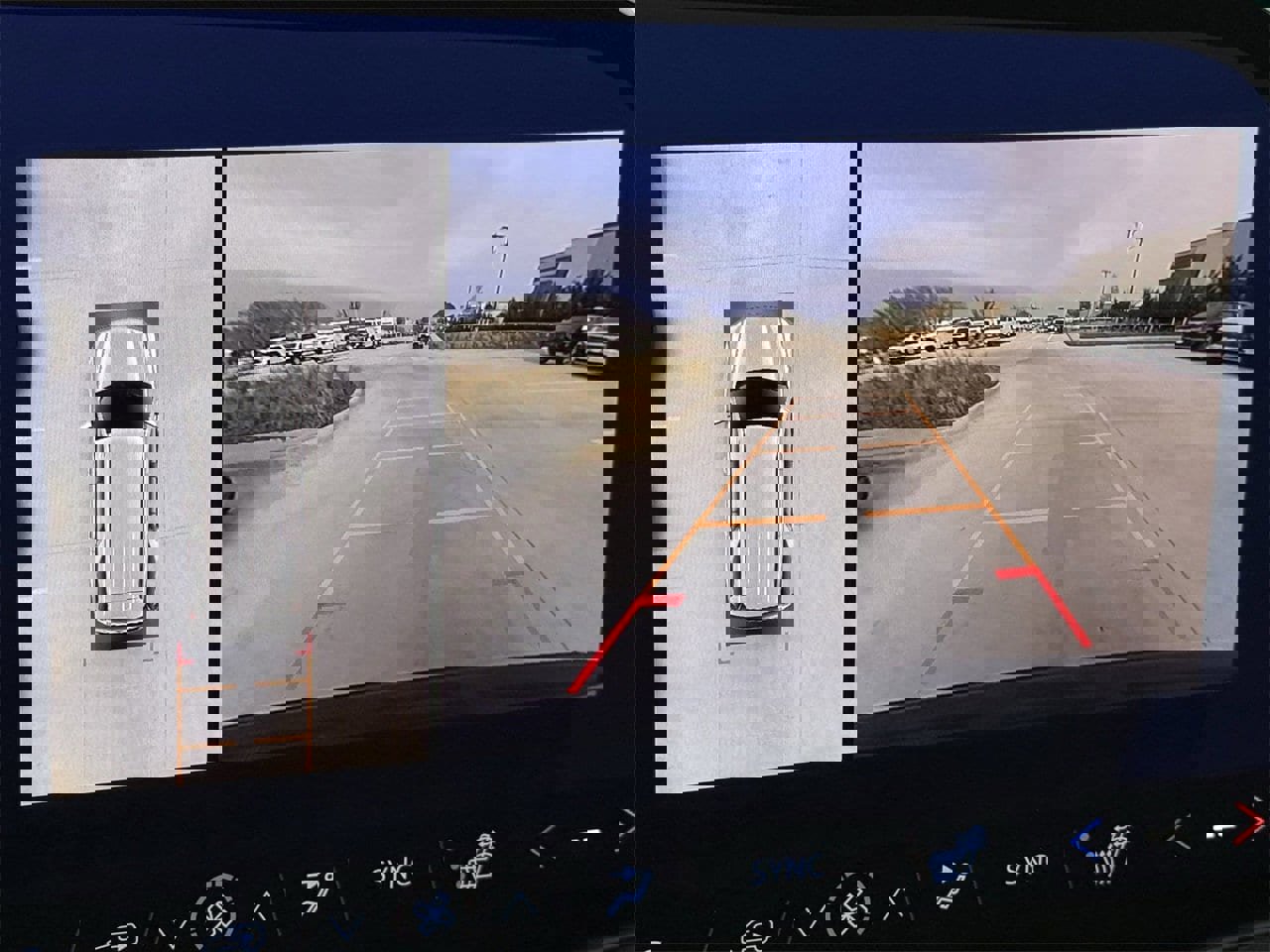 Certified 2025 Chevrolet Tahoe LT image 16