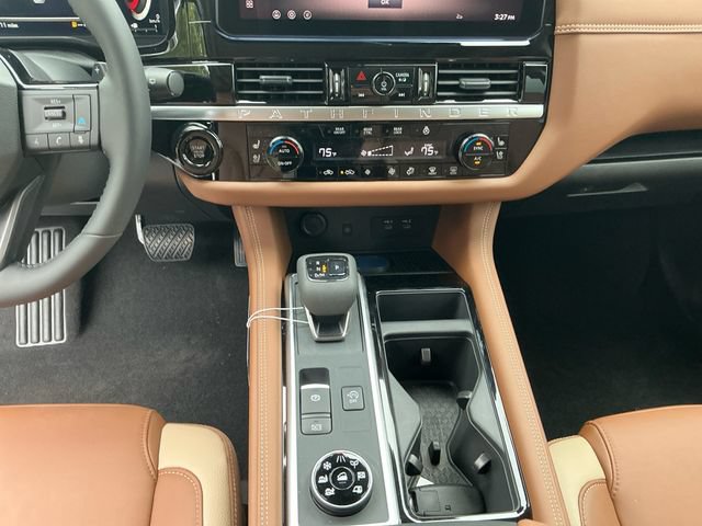 New 2026 Nissan Pathfinder Platinum AWD/4WD image 13