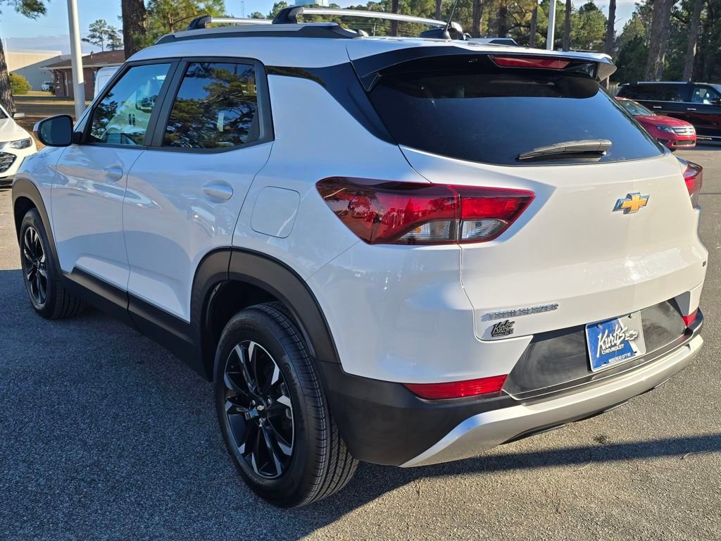 Used 2023 Chevrolet TrailBlazer LT image 3