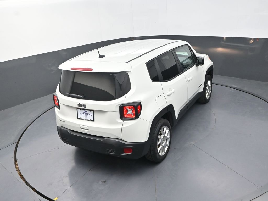 Used 2023 Jeep Renegade Latitude image 21