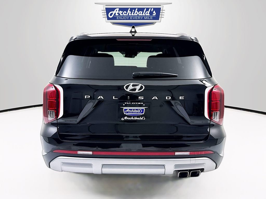 Used 2023 Hyundai Palisade Limited image 6