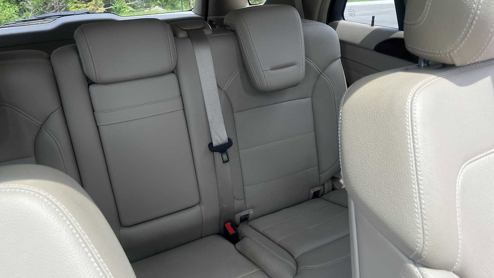Used 2013 Mercedes-Benz ML 350 4MATIC image 34