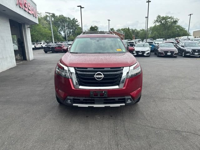 Used 2022 Nissan Pathfinder SL w/ SL Premium Package AWD/4WD image 7