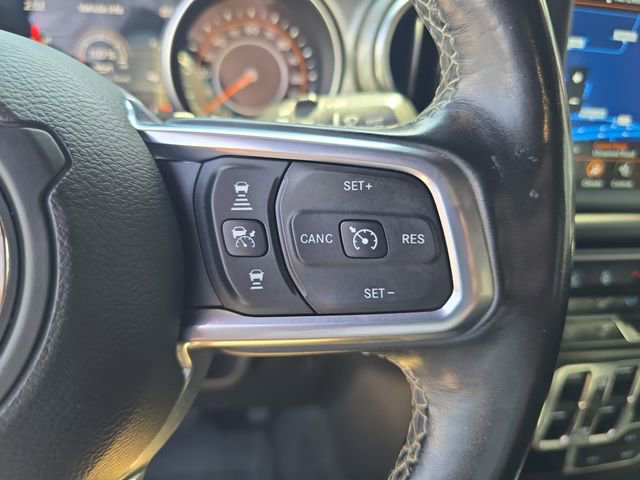 Used 2020 Jeep Wrangler Unlimited Sahara AWD/4WD image 26