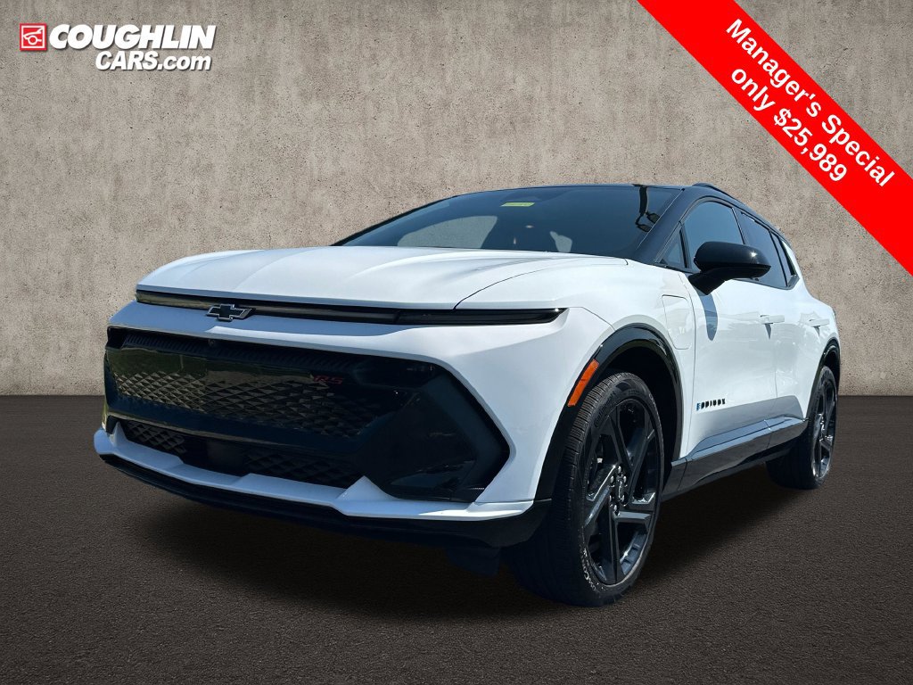 Used 2024 Chevrolet Equinox EV RS FWD image 3