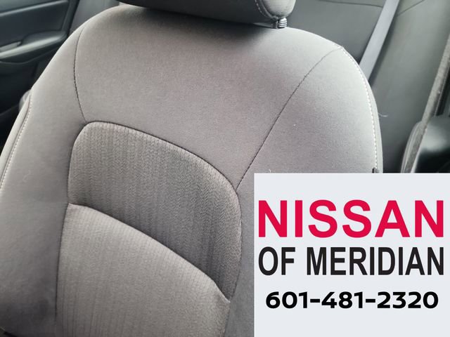 Used 2024 Nissan Altima 2.5 SV image 13