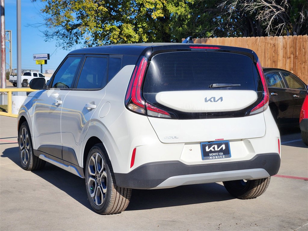 New 2025 Kia Soul EX image 3