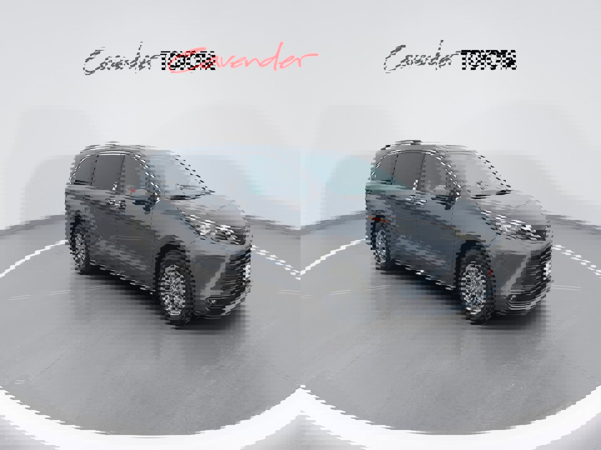 Certified 2025 Toyota Sienna XLE image 2