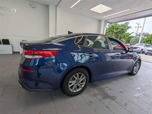 Used 2020 Kia Optima LX image 13