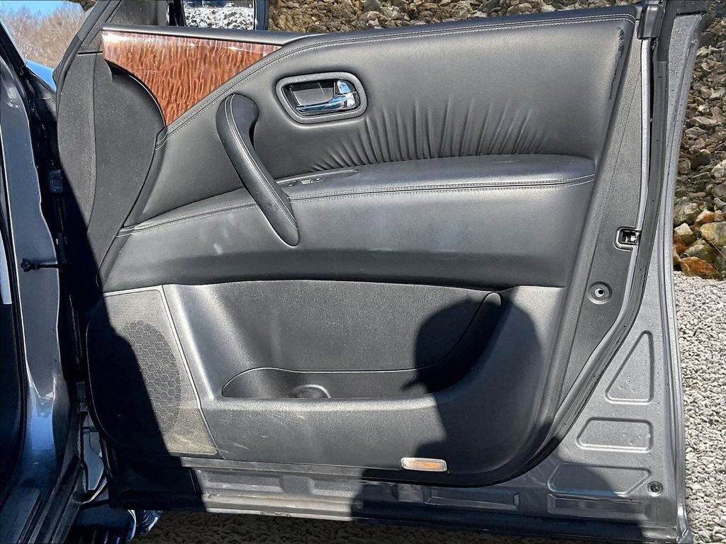 Used 2019 Nissan Armada Platinum w/ Captain's Chairs Package image 22