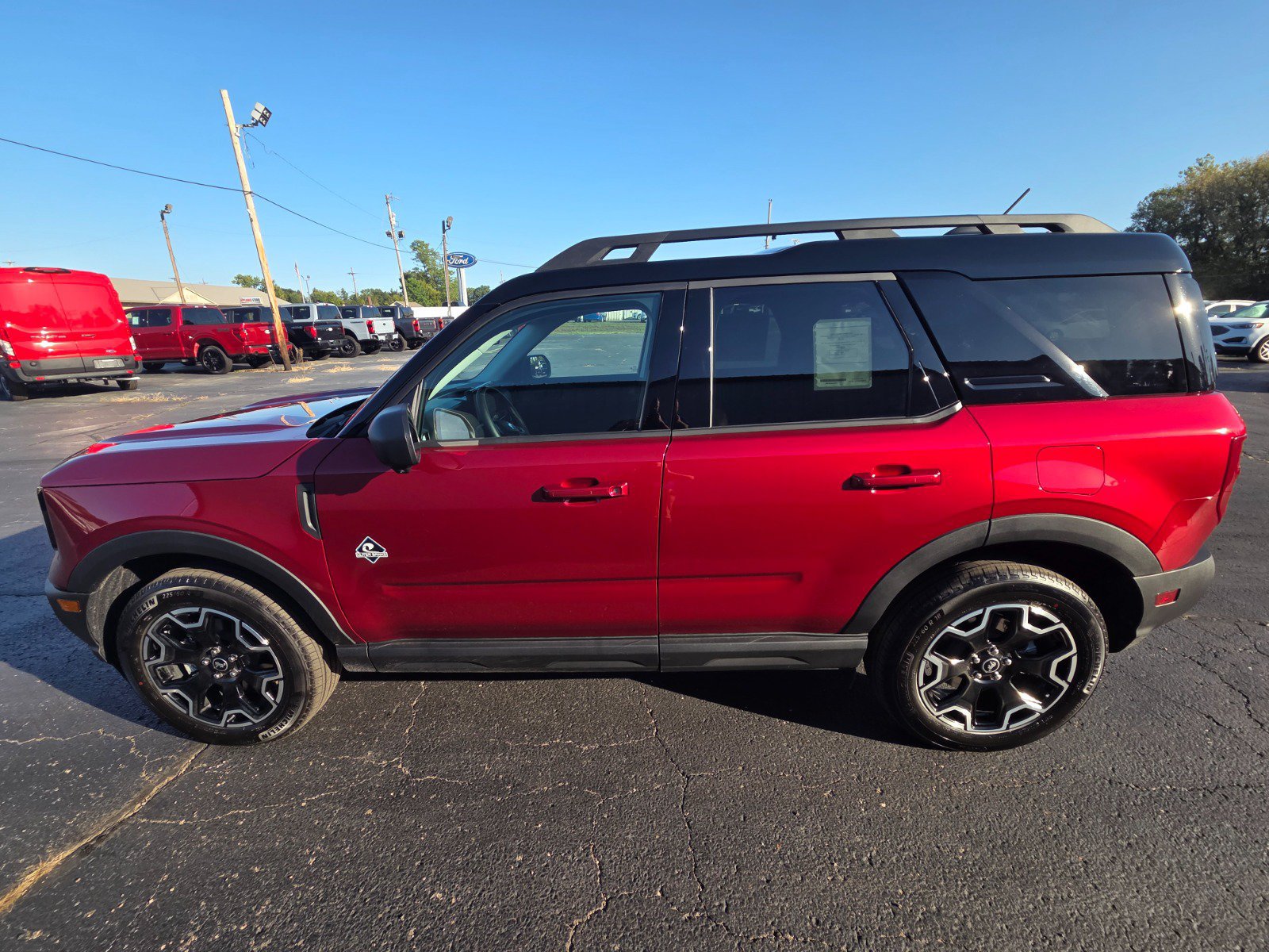 New 2025 Ford Bronco Sport Outer Banks w/ Outer Banks Tech Package+ AWD/4WD image 8