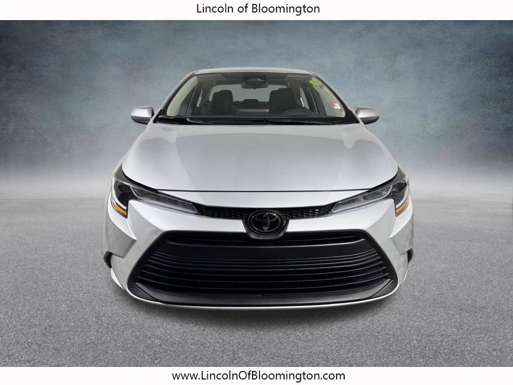 Used 2026 Toyota Corolla LE FWD image 9
