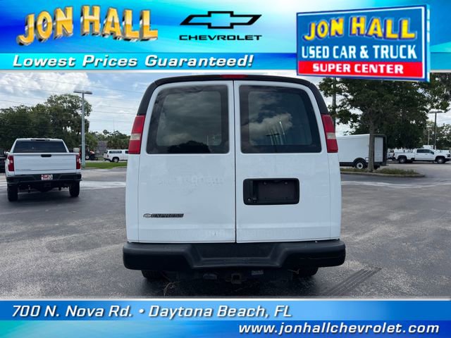 Used 2018 Chevrolet Express 2500 w/ Driver Convenience Package RWD image 11