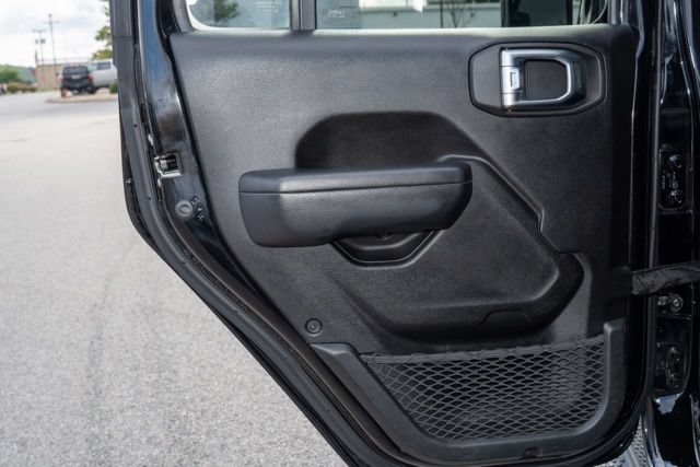 Used 2022 Jeep Wrangler Unlimited Sport w/ Sun And Sound Package AWD/4WD image 8
