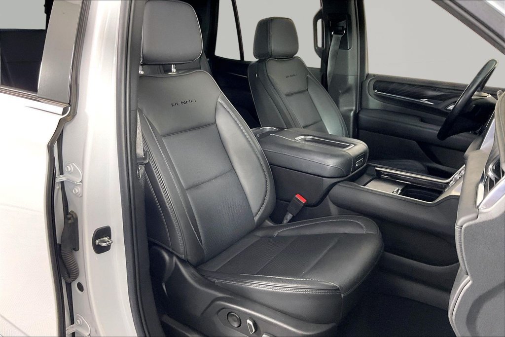 Certified 2022 GMC Yukon Denali RWD image 28