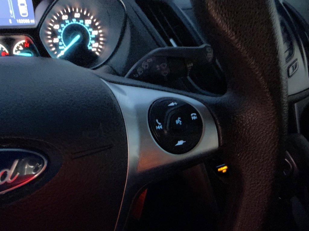 Used 2015 Ford Escape SE image 42