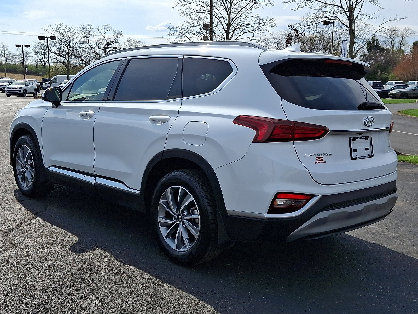 Used 2019 Hyundai Santa Fe SEL AWD/4WD image 4